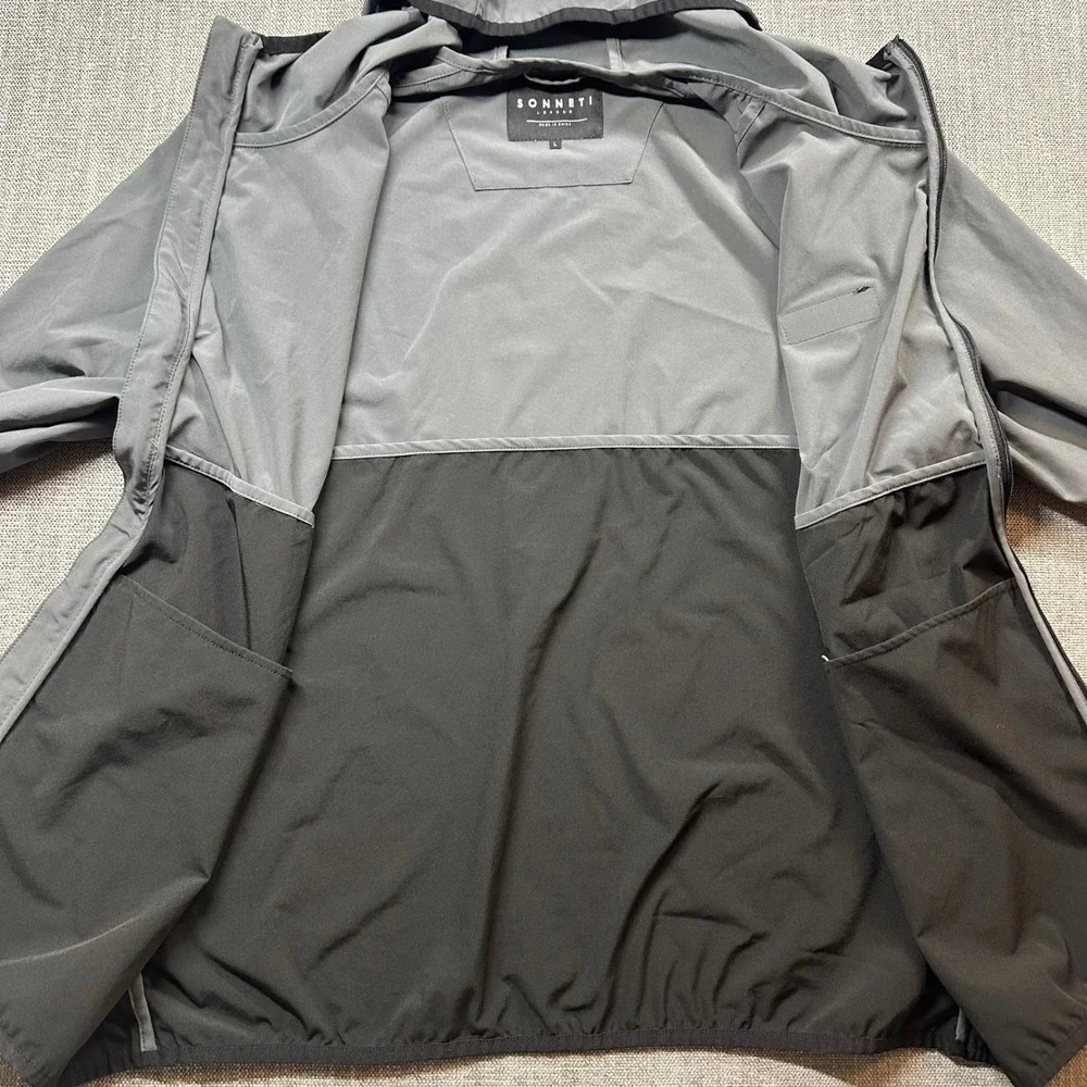 Sonneti London Windbreaker Mens Large Grey Black  Hooded Zip Jacket